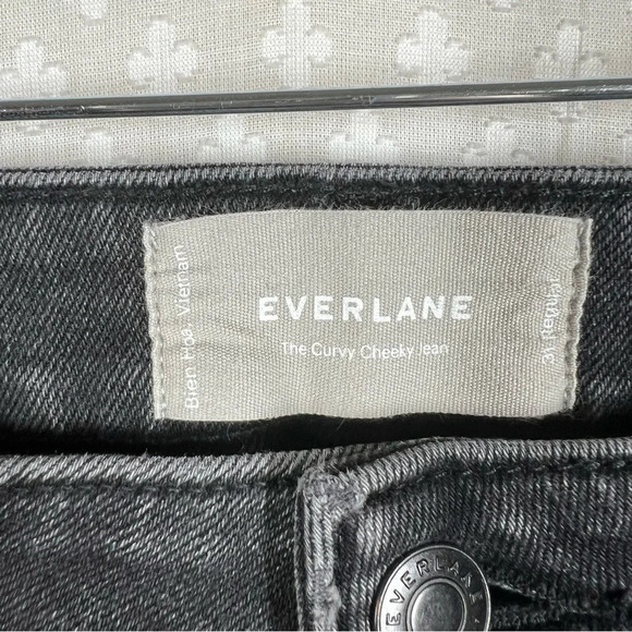 Everlane Black The Curvy Cheeky Jeans - Picture 3 of 5